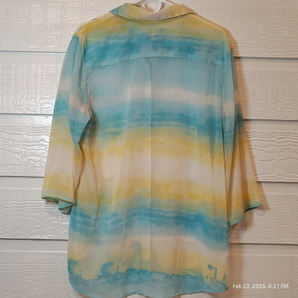 Chicos Blue Yellow White Watercolor Semi-Sheer Button Up Collared Size 2 M/L - Picture 5 of 5